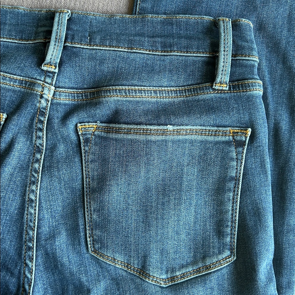 Frame Le High Straight Jeans - Picture 6 of 16